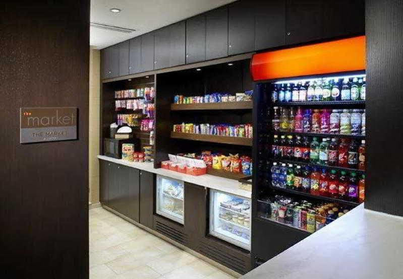 Courtyard By Marriott Pittsburgh Meadow Lands Hotel 3*